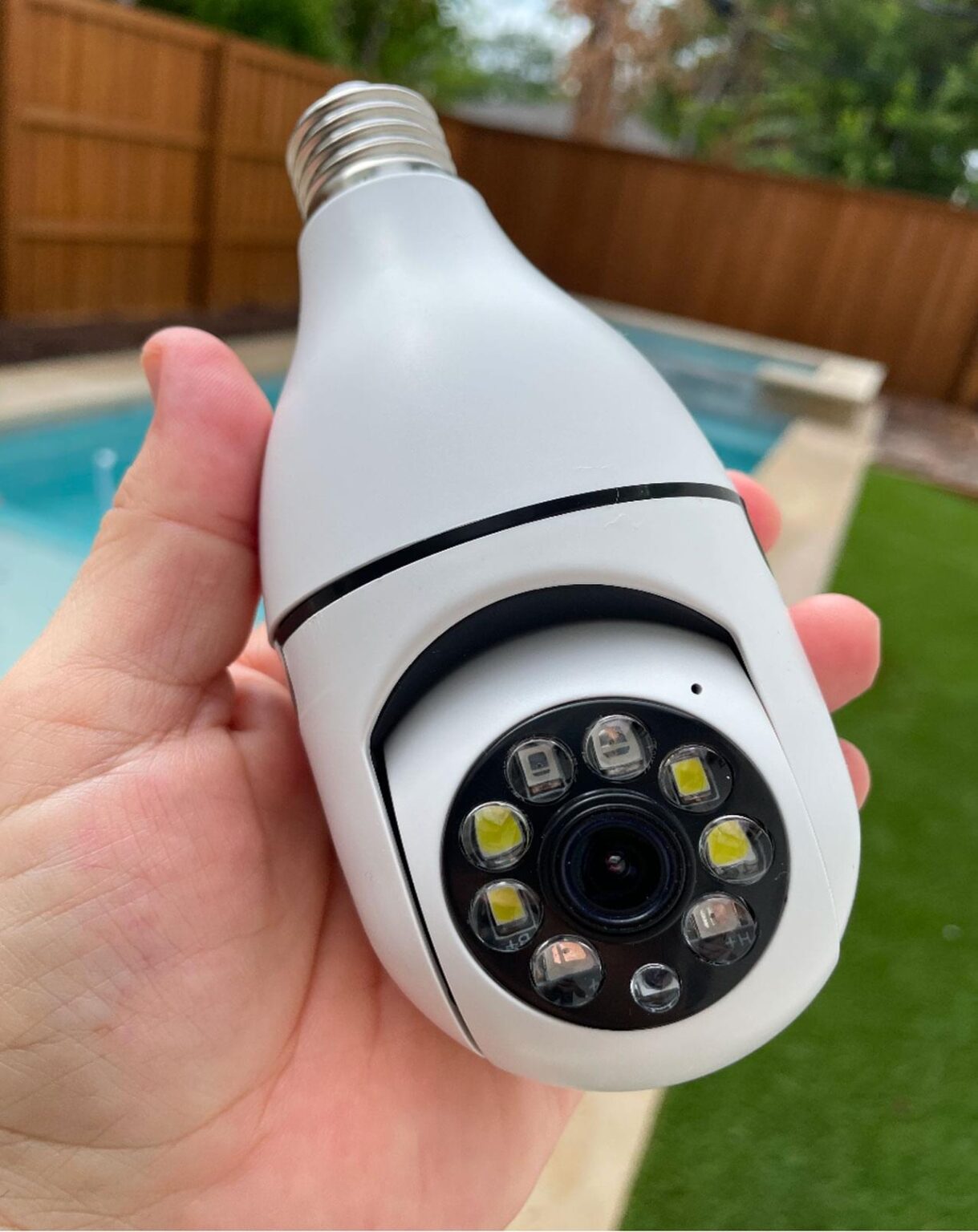 Light Socket Security Camera Reviews Is This Security Camera Worth It?